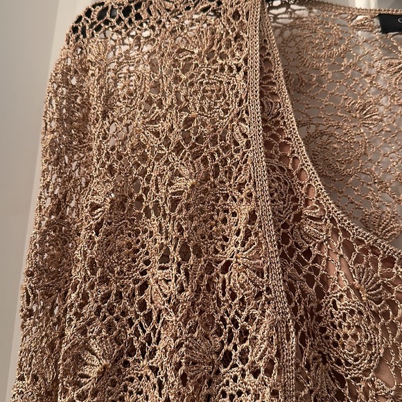 2 pieces!! Carmen Marc Valvo Gorgeous lace like set in a golden thread - small - Picture 4 of 16